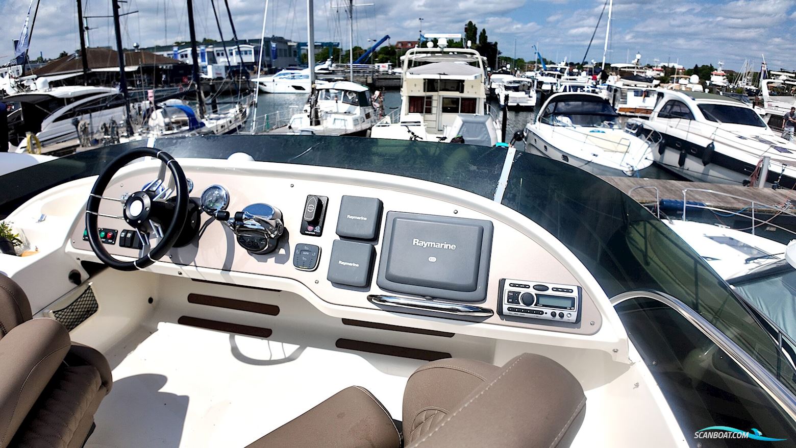 Jeanneau Prestige 42 Flybridge