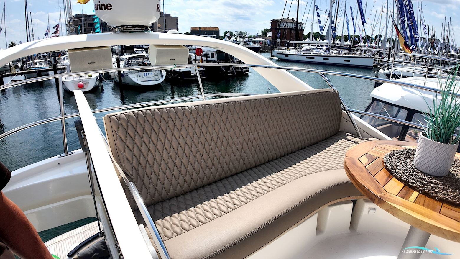 Jeanneau Prestige 42 Flybridge