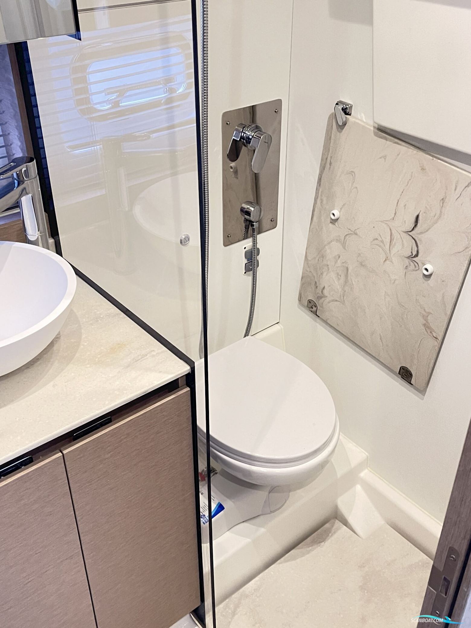 Jeanneau Prestige 420 Flybridge