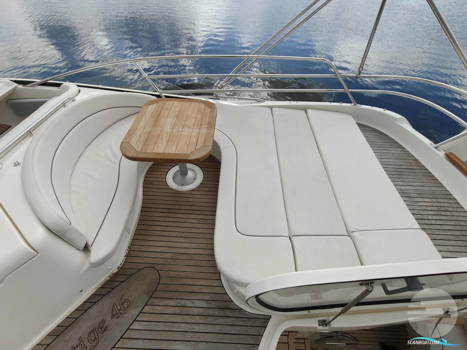 Jeanneau Prestige 46 Flybridge