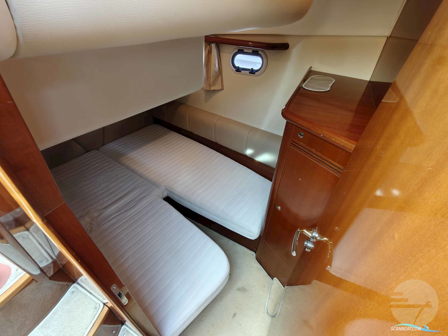 Jeanneau Prestige 46 Flybridge