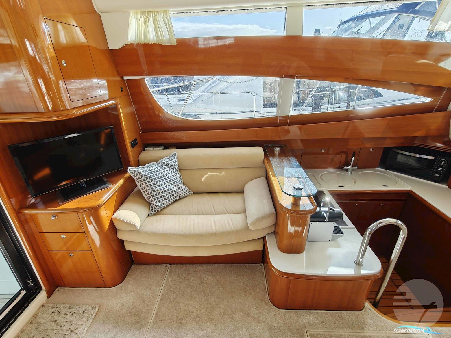 Jeanneau Prestige 46 Flybridge