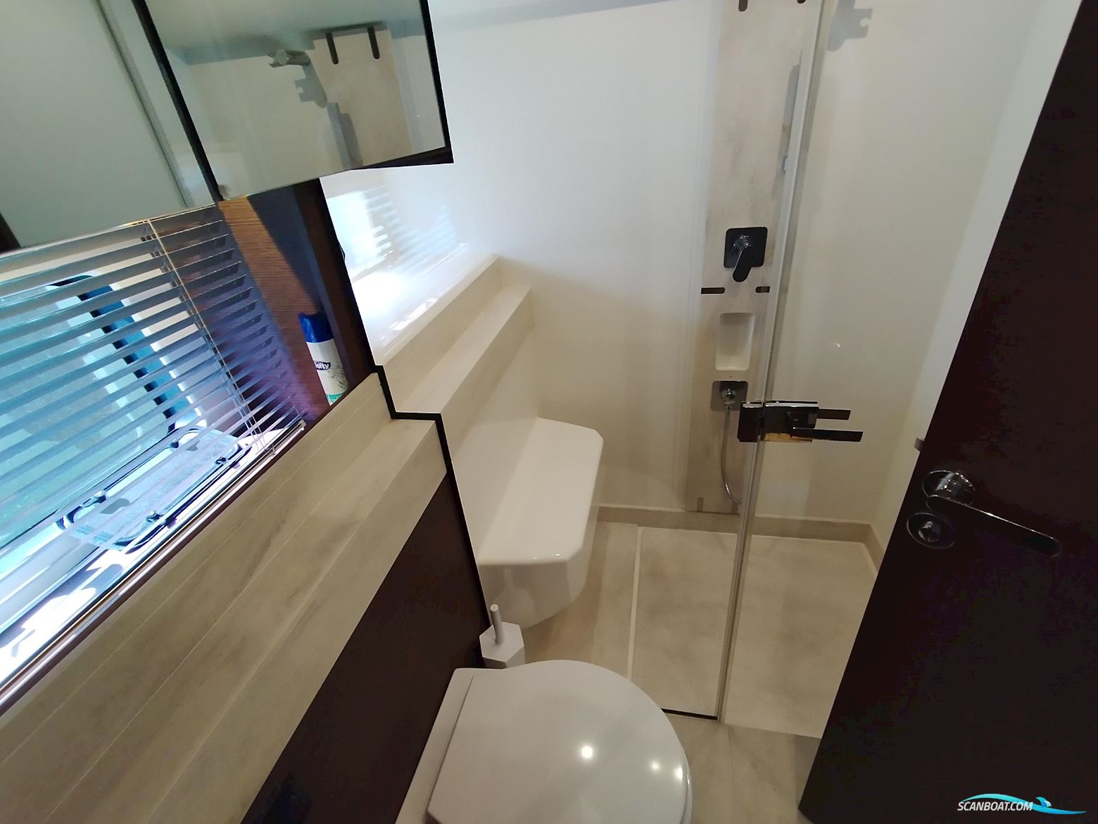 Jeanneau Prestige 590