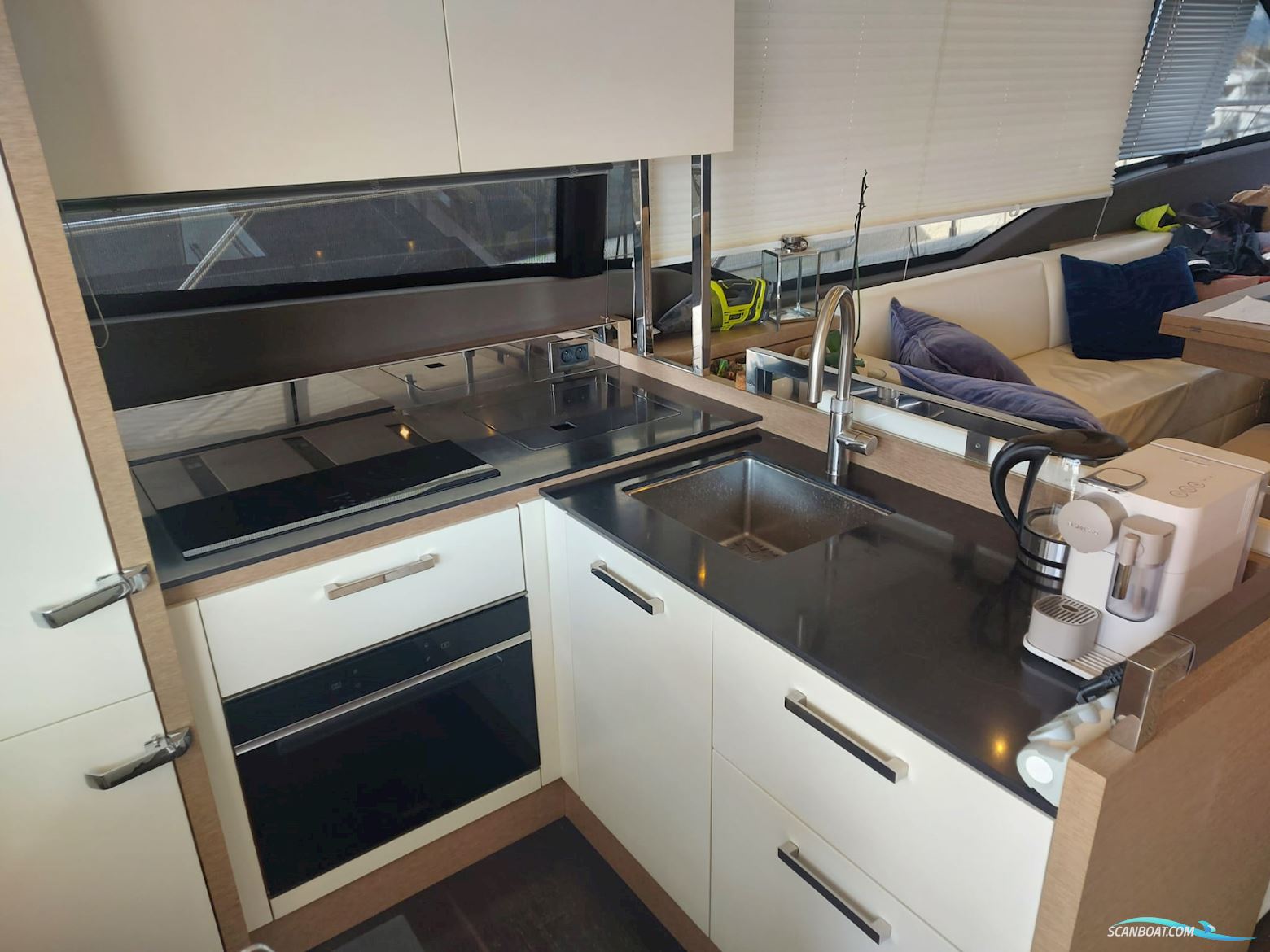 Jeanneau Prestige 630