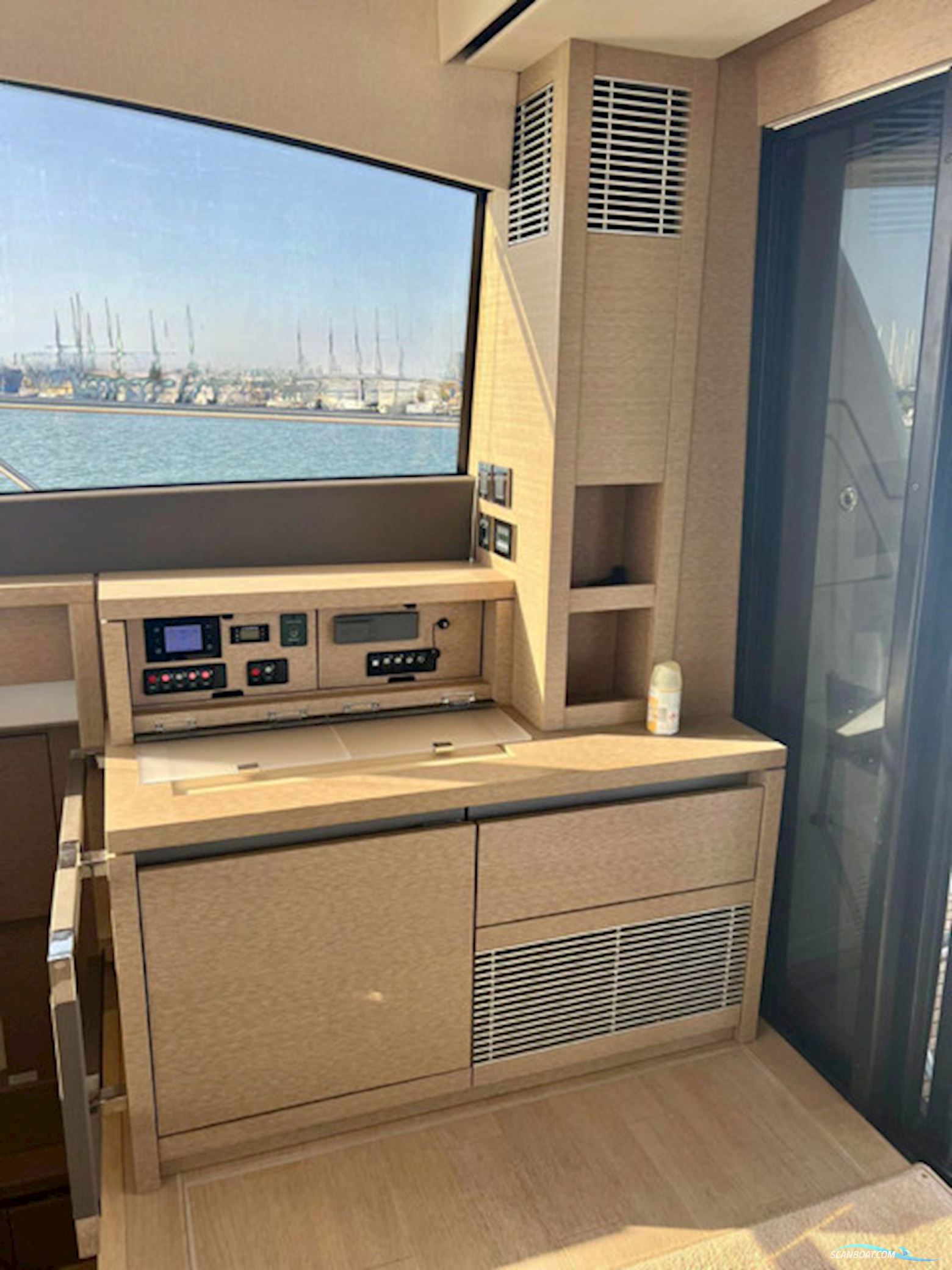 Jeanneau Prestige 630