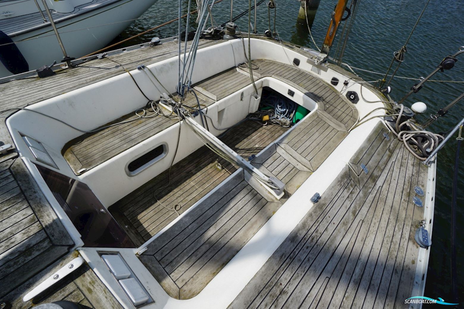 Jeanneau Selection 37