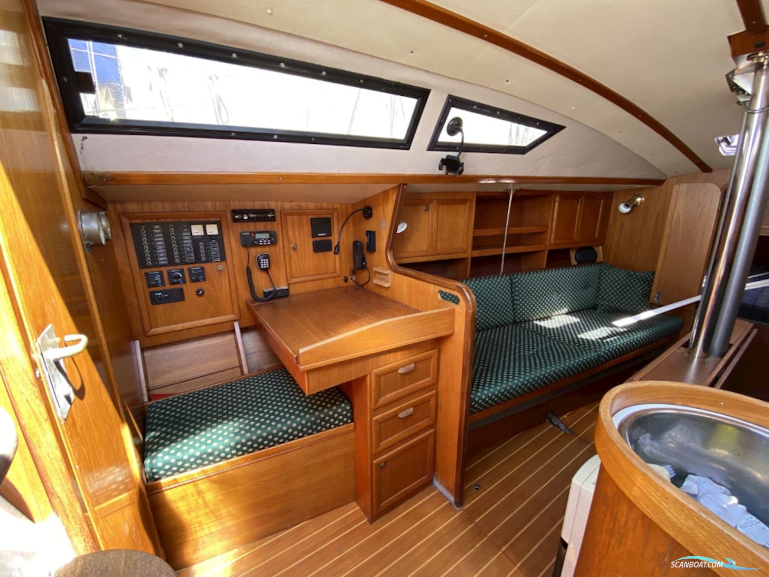 Jeanneau Selection 37