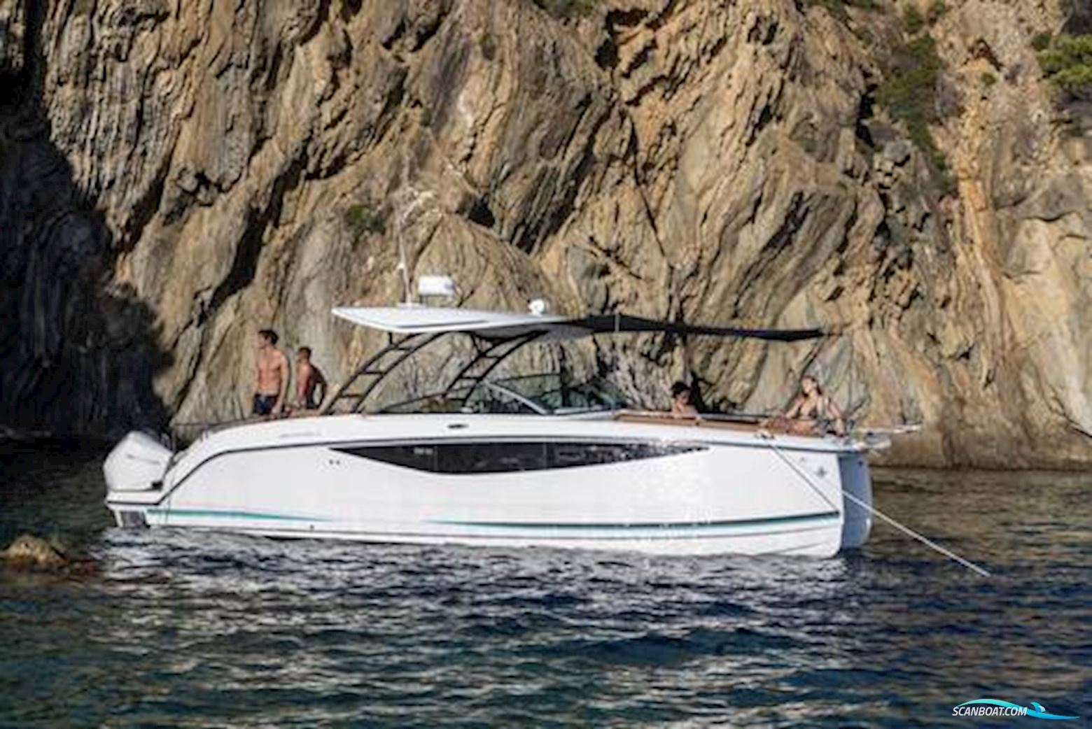 Jeanneau TH33