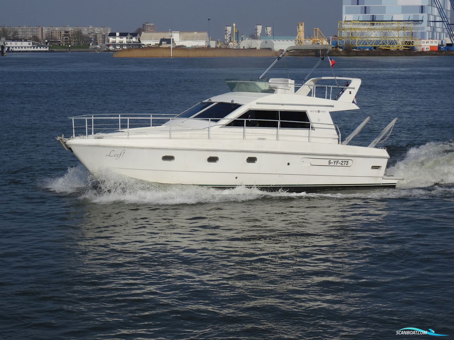 Jeanneau Yarding Yacht 36 Fly