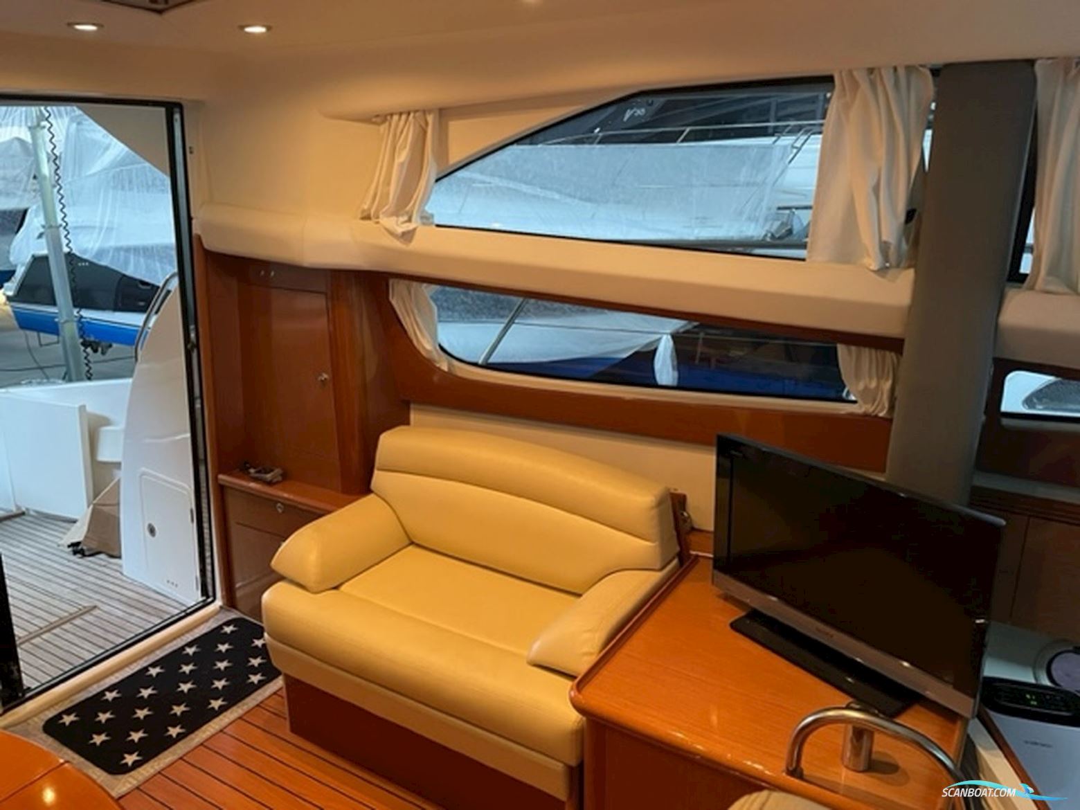 Jenneau prestige 42