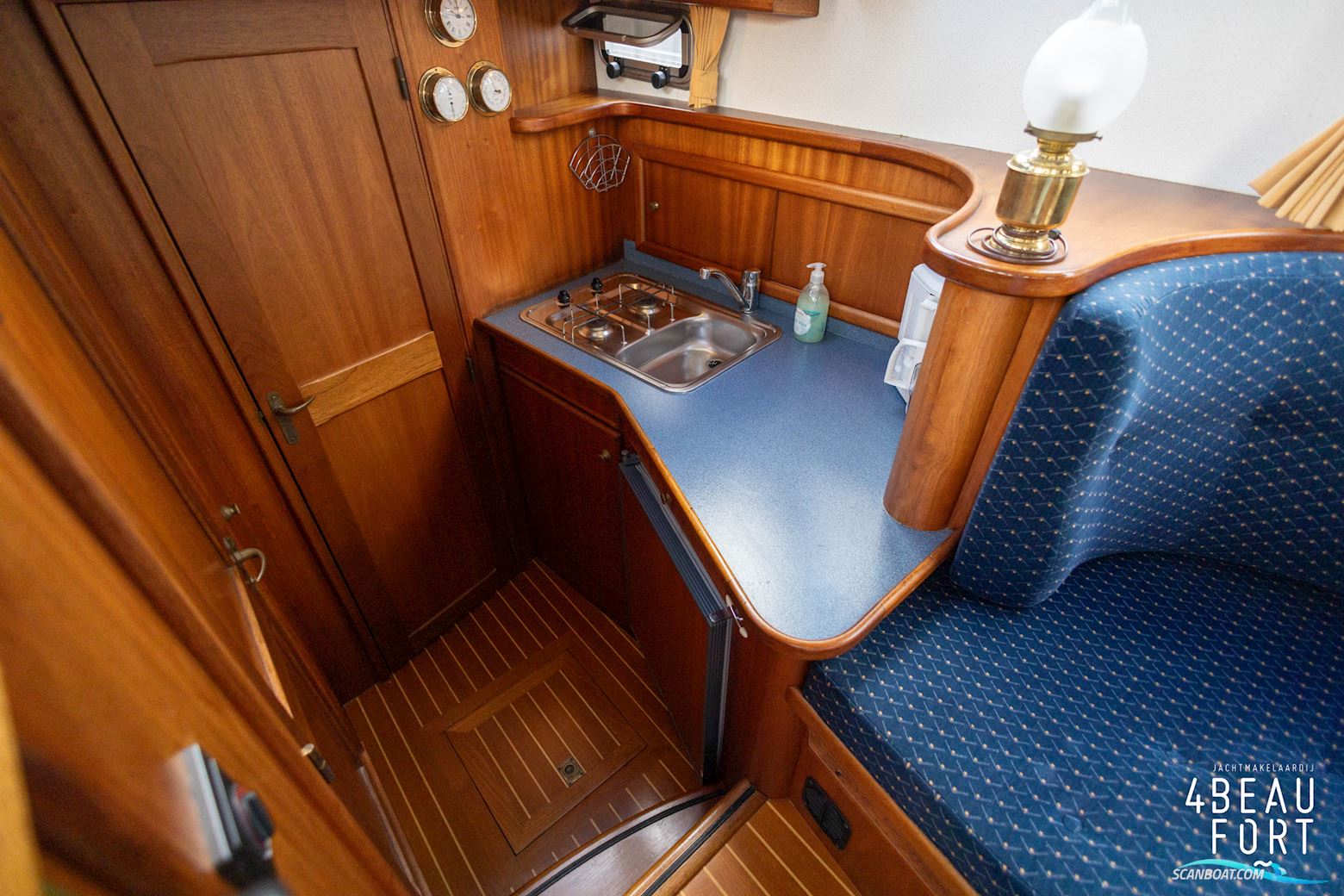 Jetten Bully 800