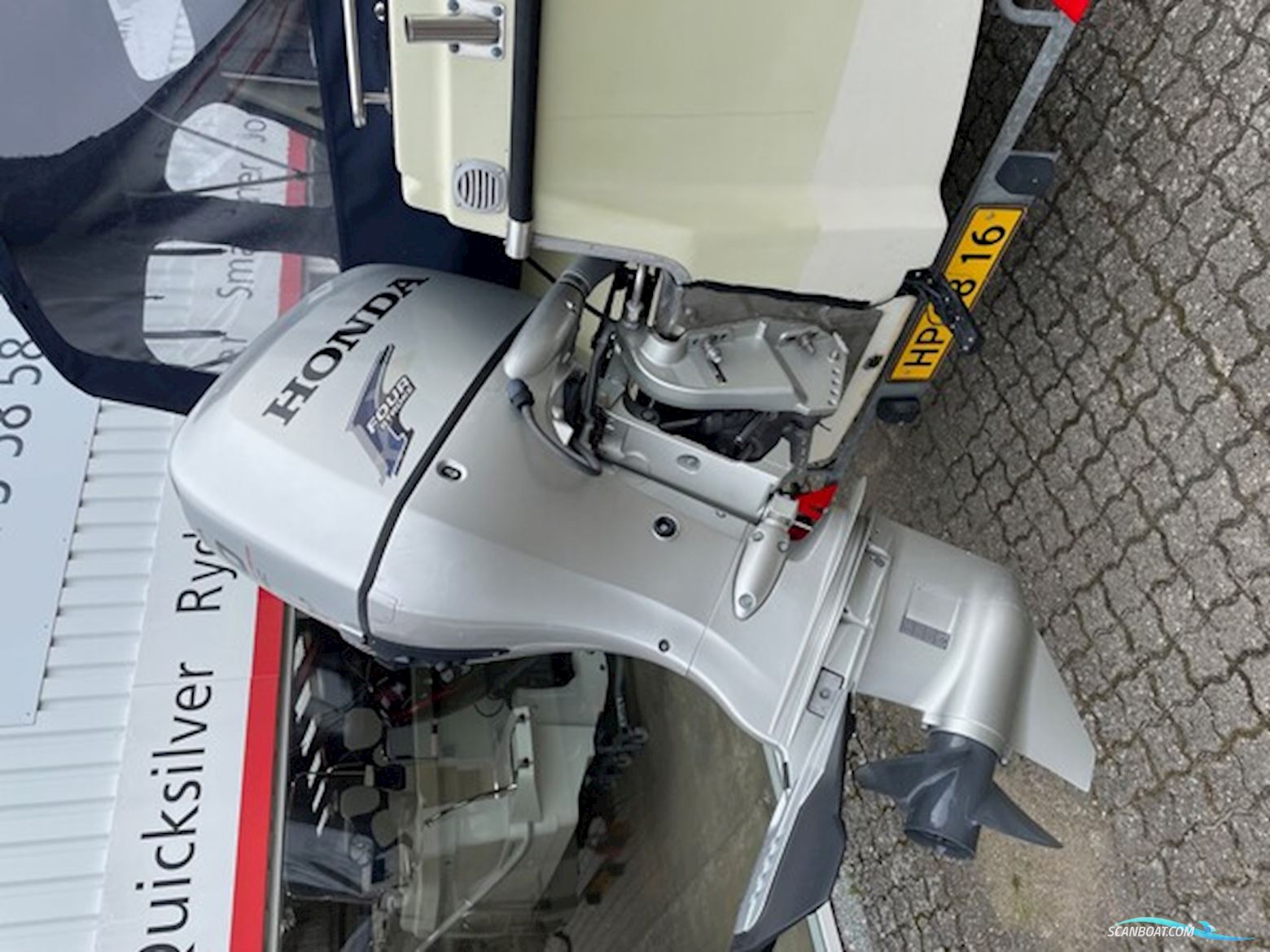 JOFA WINTH 555 HT med 90 hk Honda-EFI 4 takt og 1600 kg Brenderup bådtrailer