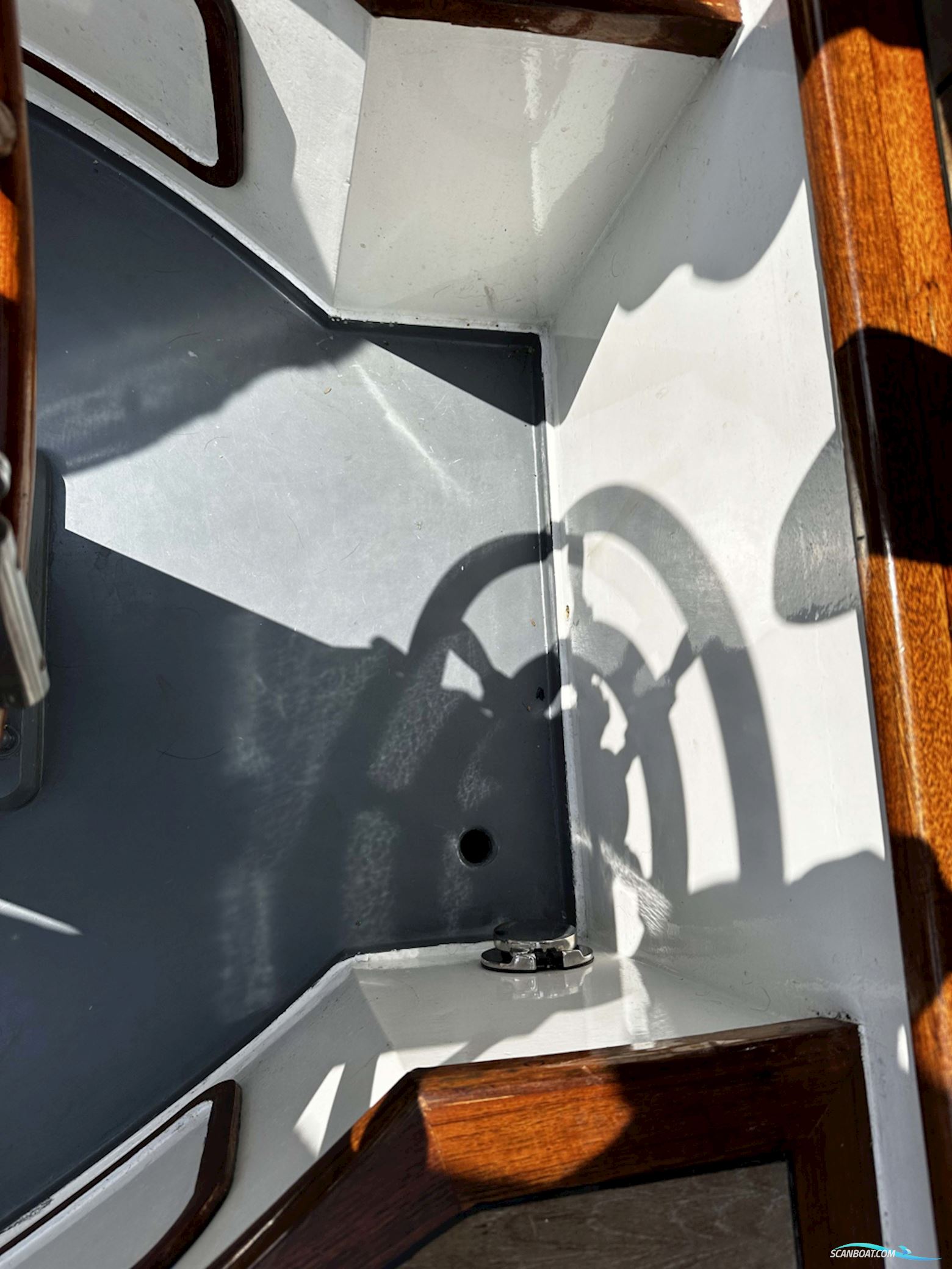 KAJUITSLOEP Ex-reddingssloep