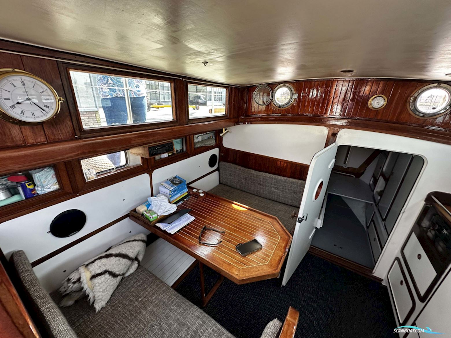 KAJUITSLOEP Ex-reddingssloep