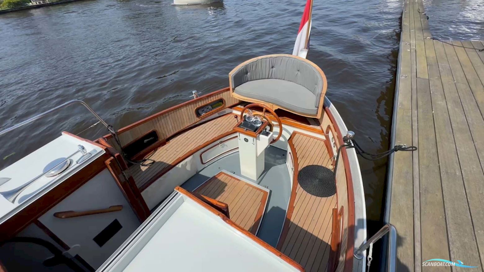 KAJUITSLOEP Ex-reddingssloep