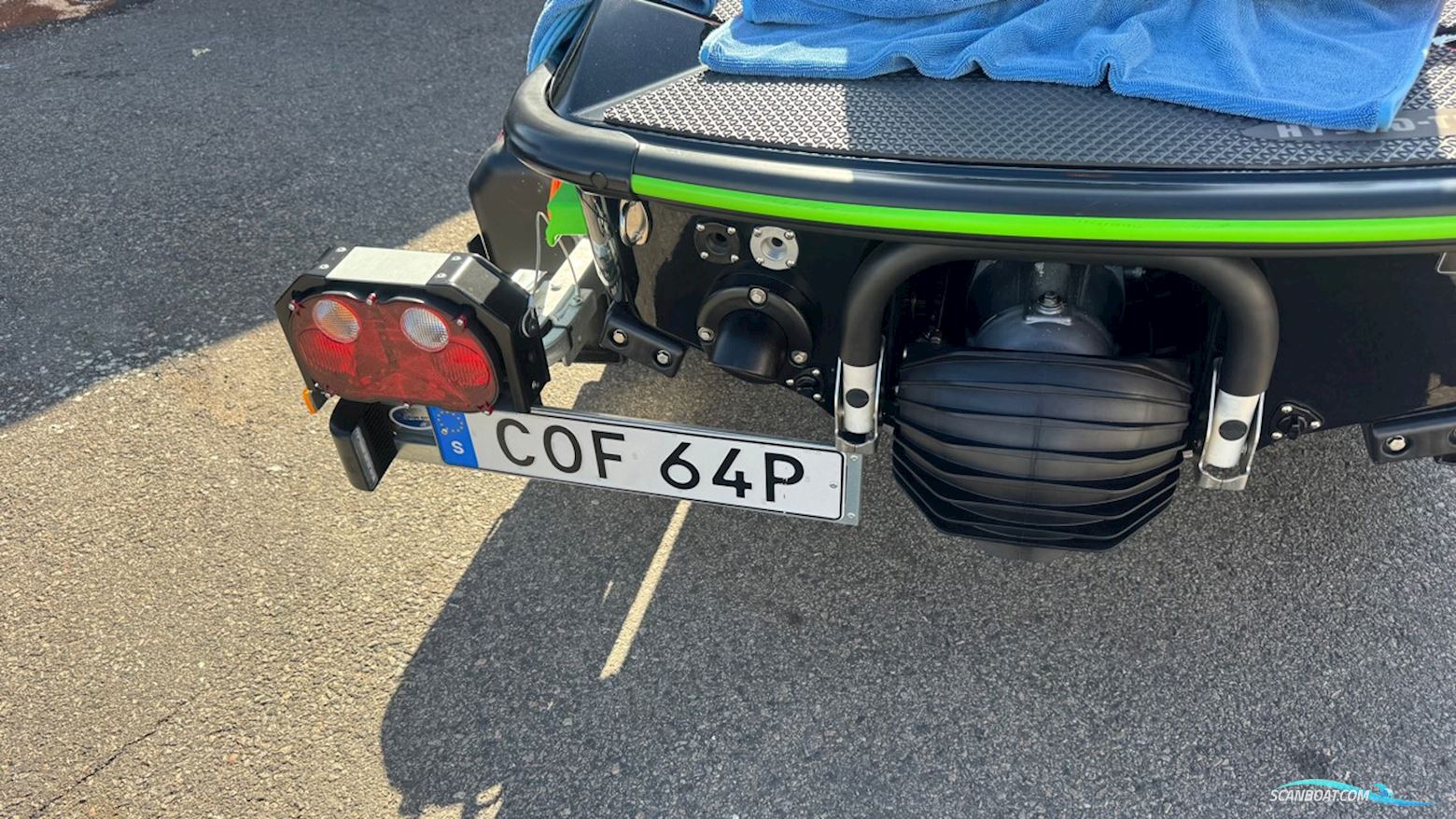 Kawasaki Ultra 310 R