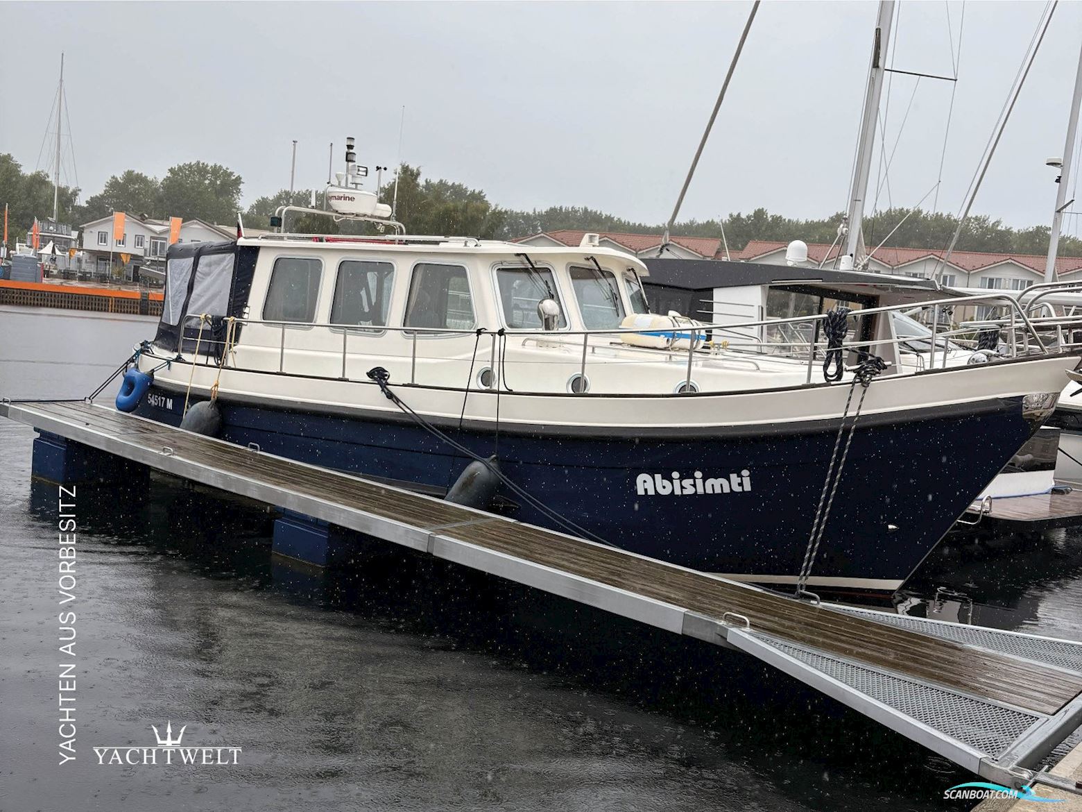 Kent 33 Cruiser Motorbåd 2002, med Nanni motor, Tyskland