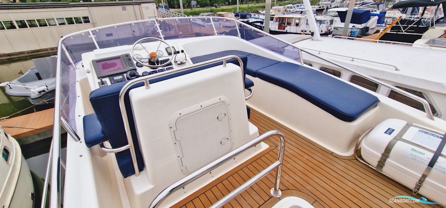 Kingfisher Sports Adventurer 1167