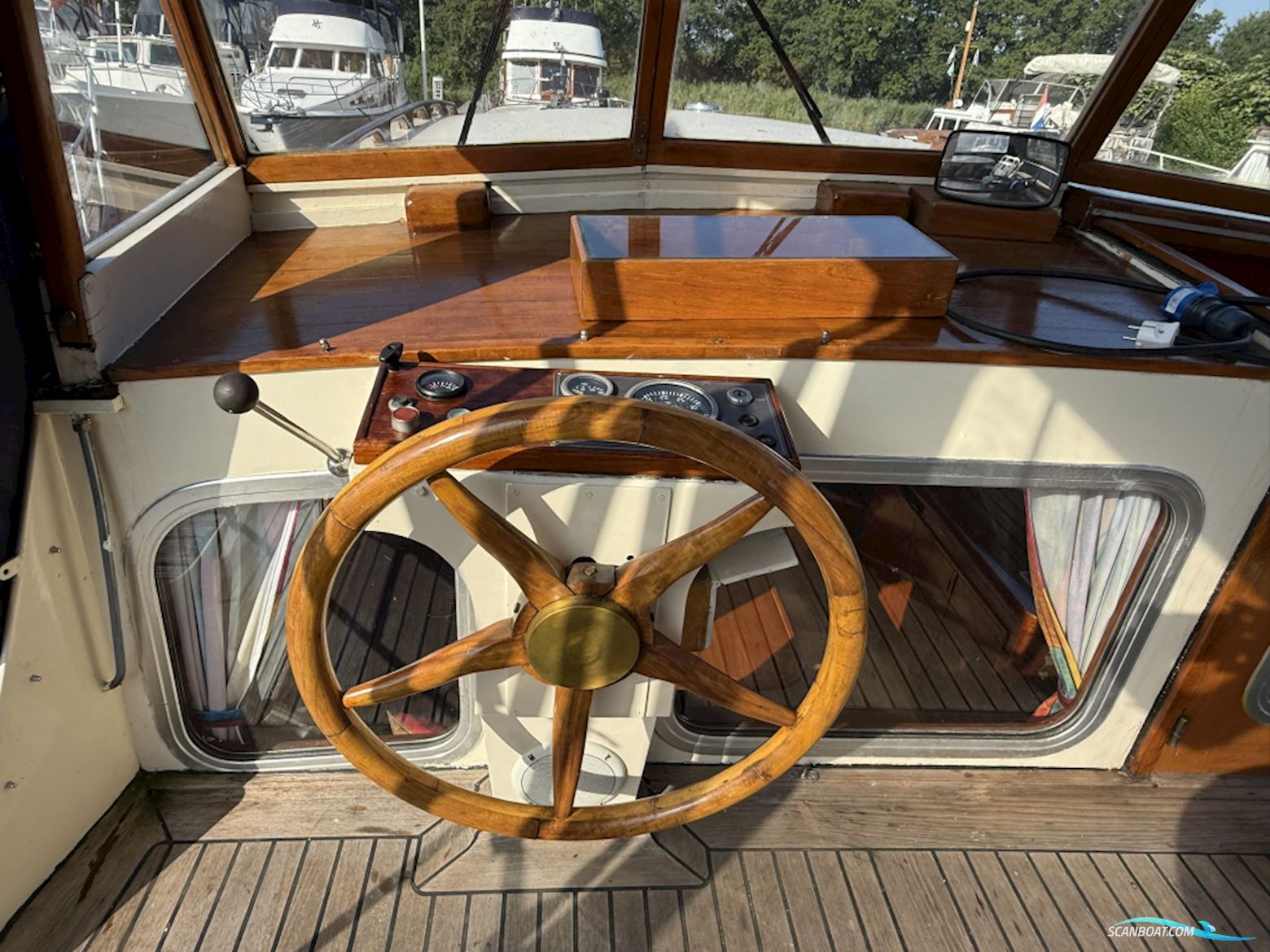Klassiek Rondspant Motoryacht 1280