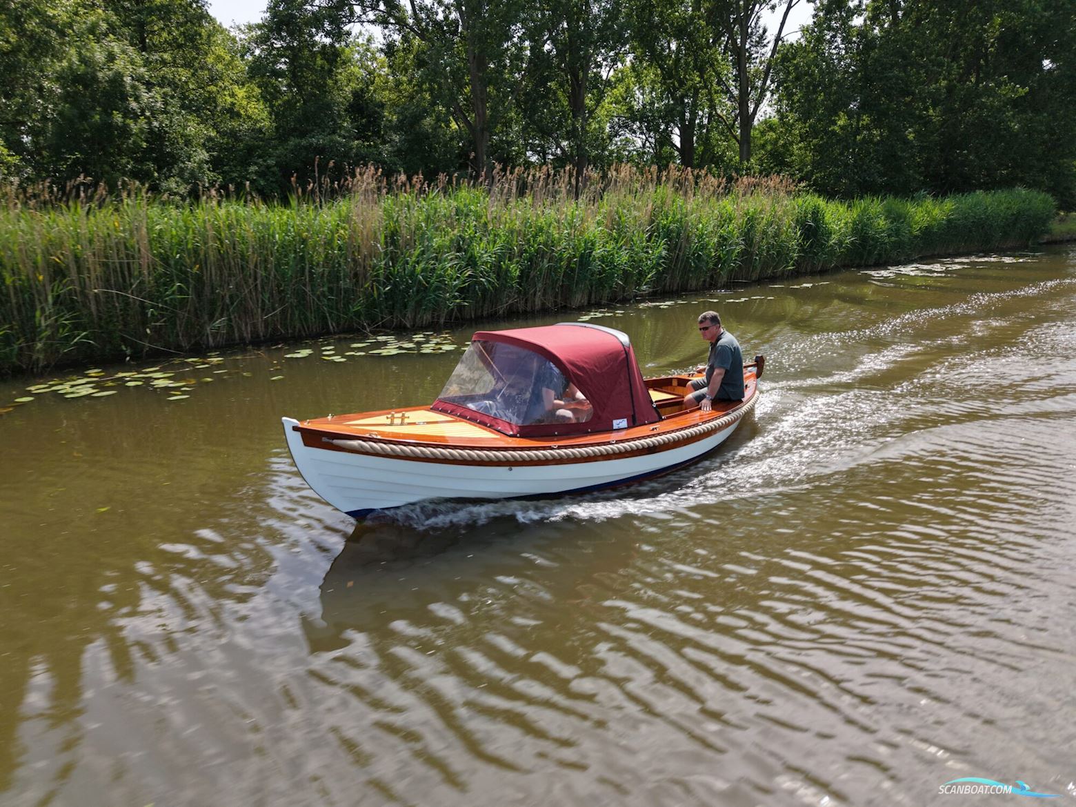 Klassieke Mahoniehouten Sloep 6.20