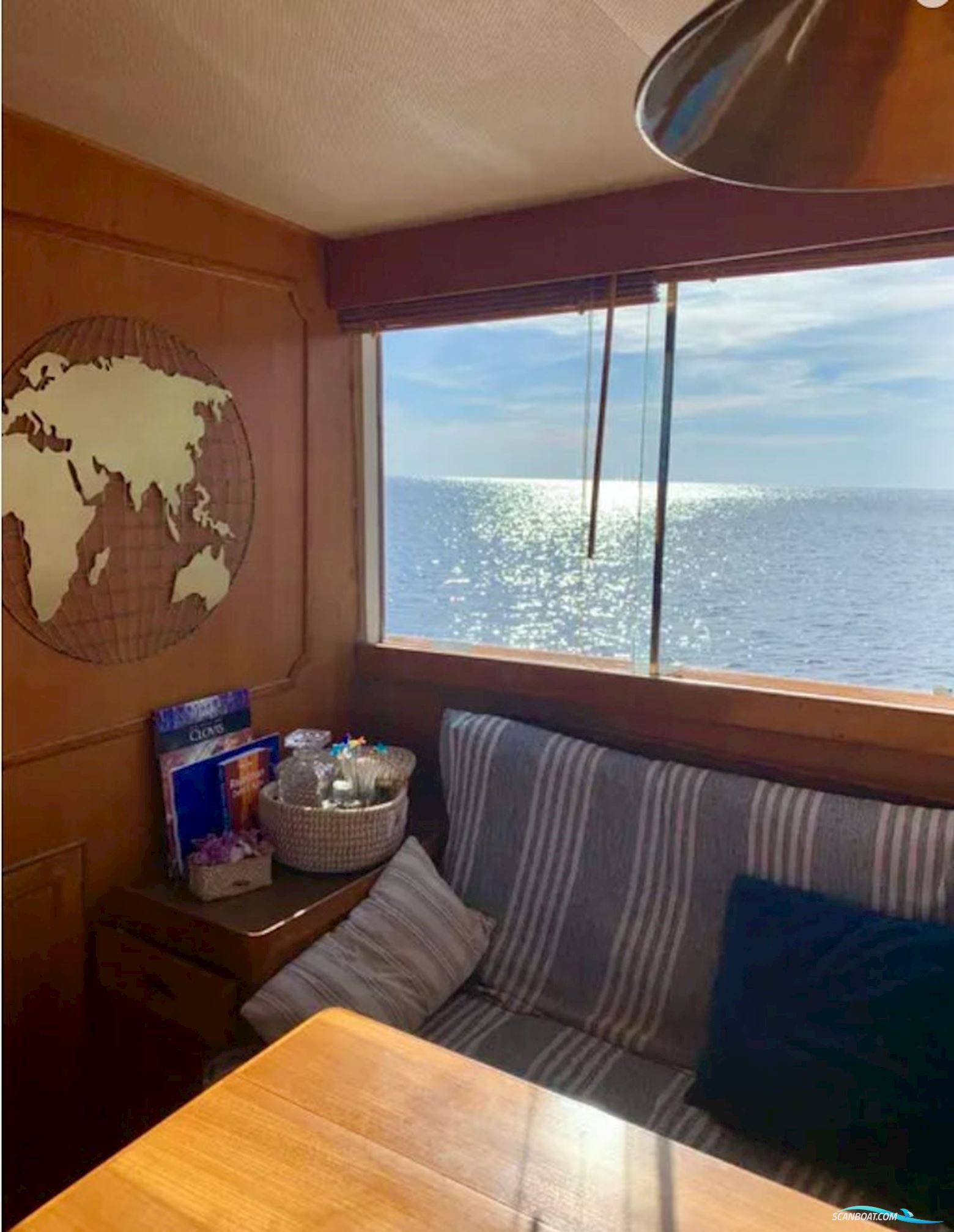 Kong And Halversen HK Island Gypsy 44