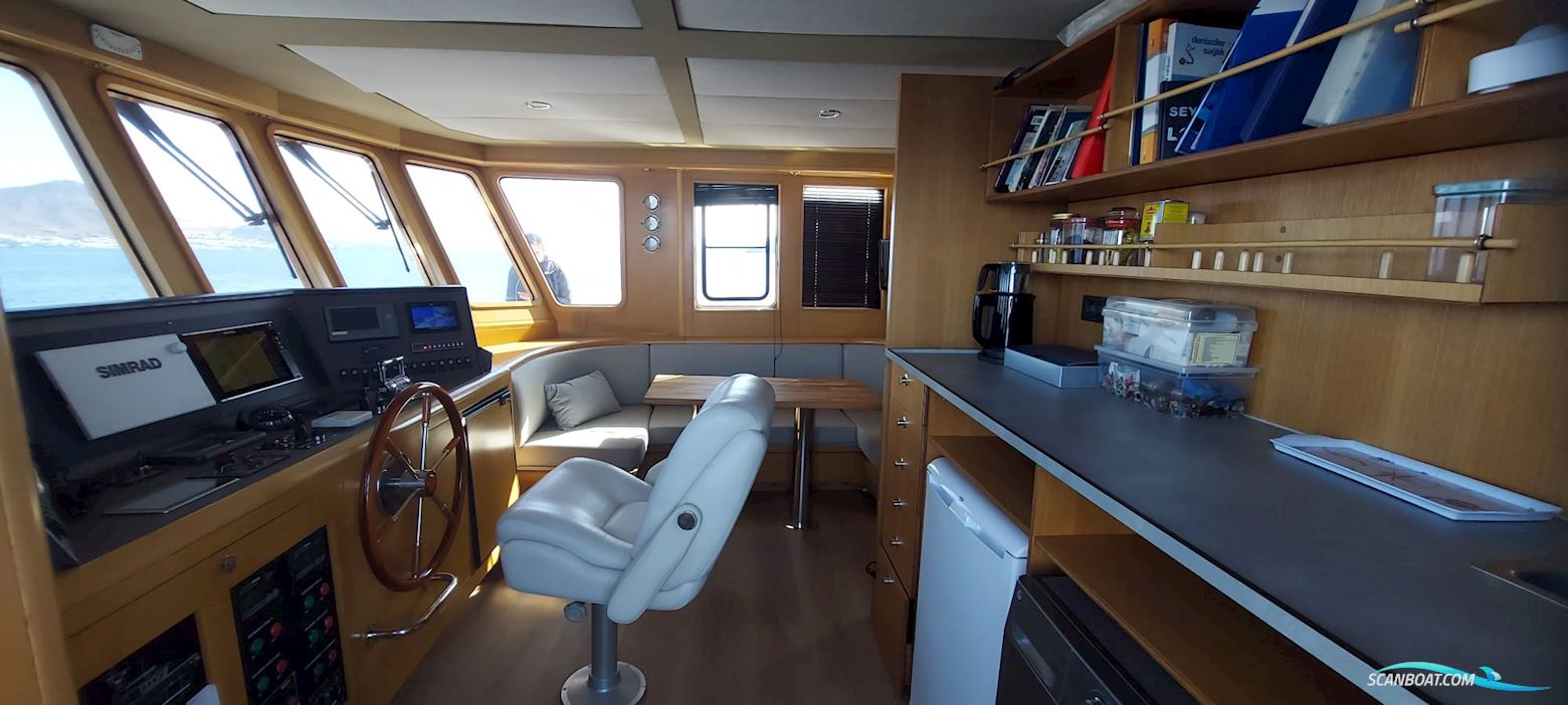 Kuntur Offshore Trawler 76