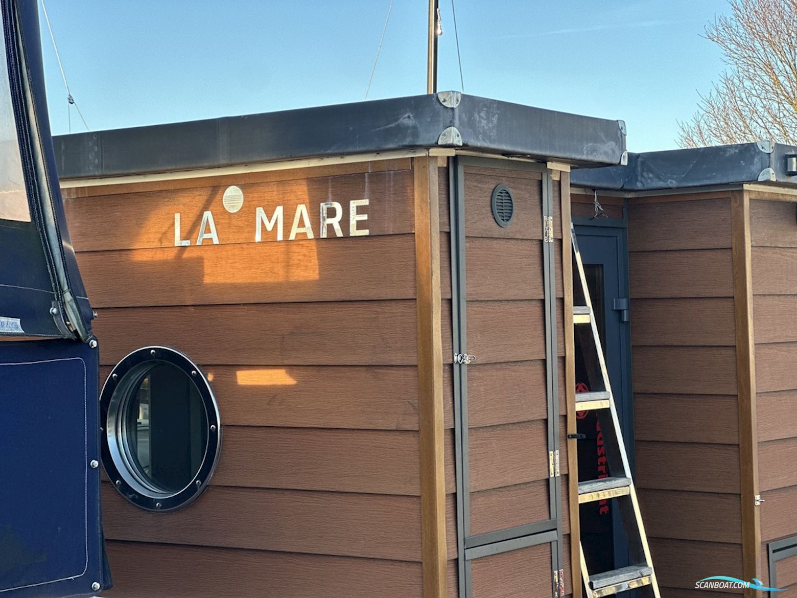 La Mare M
