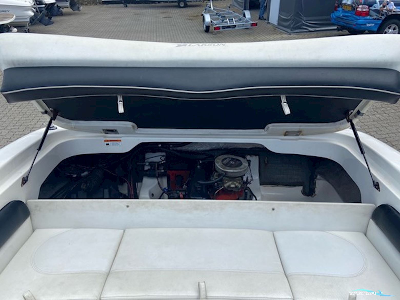 Larson 180 SEI LX, Volvo 3.0