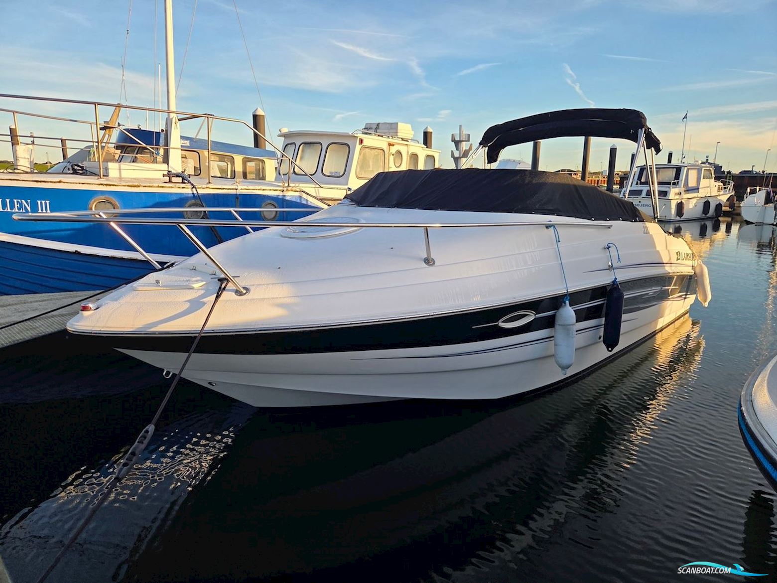 Larson 220 Cabrio Cuddy Motorbåd 2009, med Volvo Penta motor, Danmark