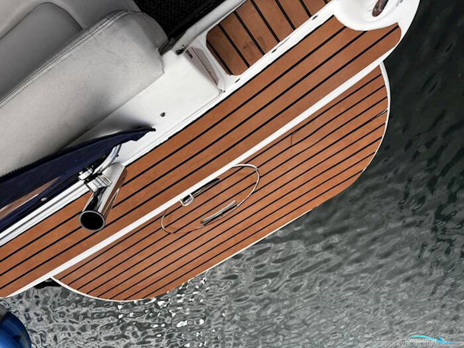 Larson 240 Cabrio
