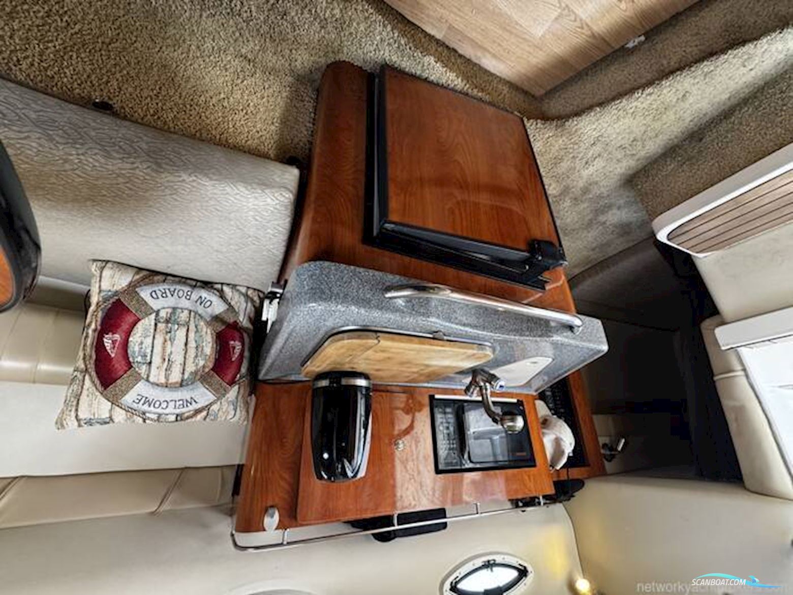 Larson 240 Cabrio