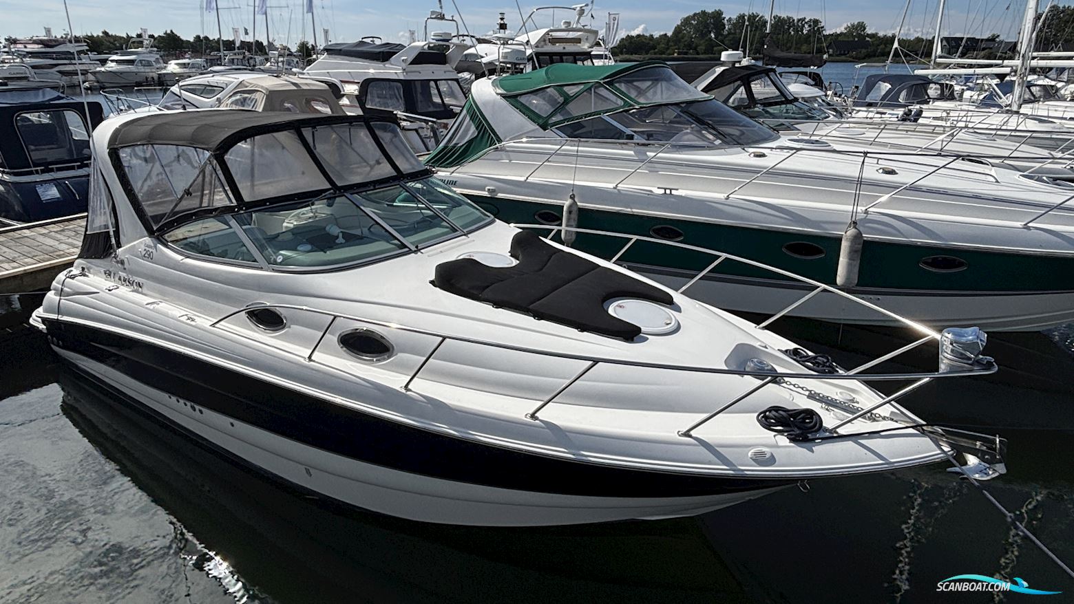 Larson 290 Cabrio Motorbåd 2008, med Volvo Penta motor, Danmark