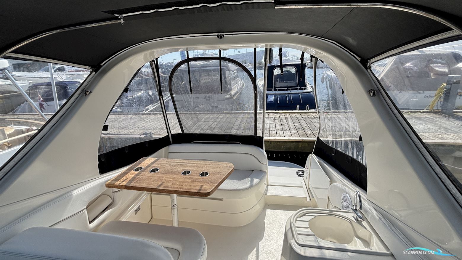 Larson 290 Cabrio