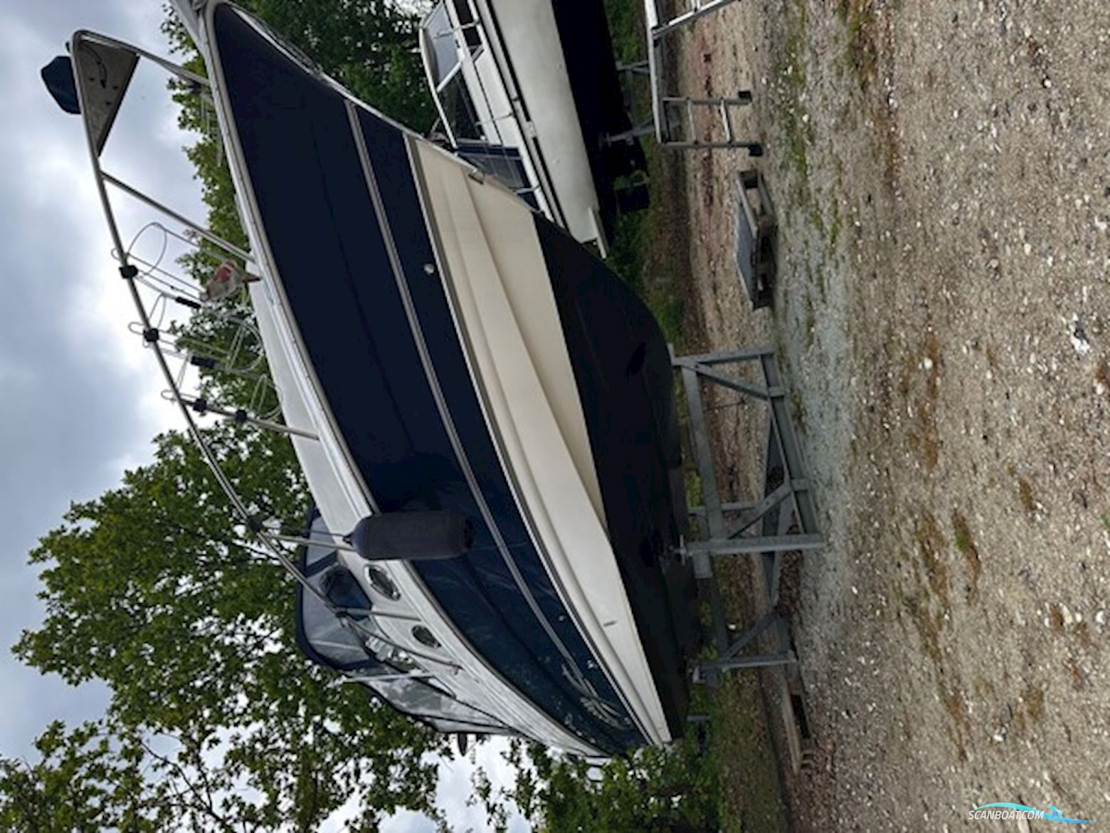 Larson Cabrio 240 ( Nedsat 60.000,-)