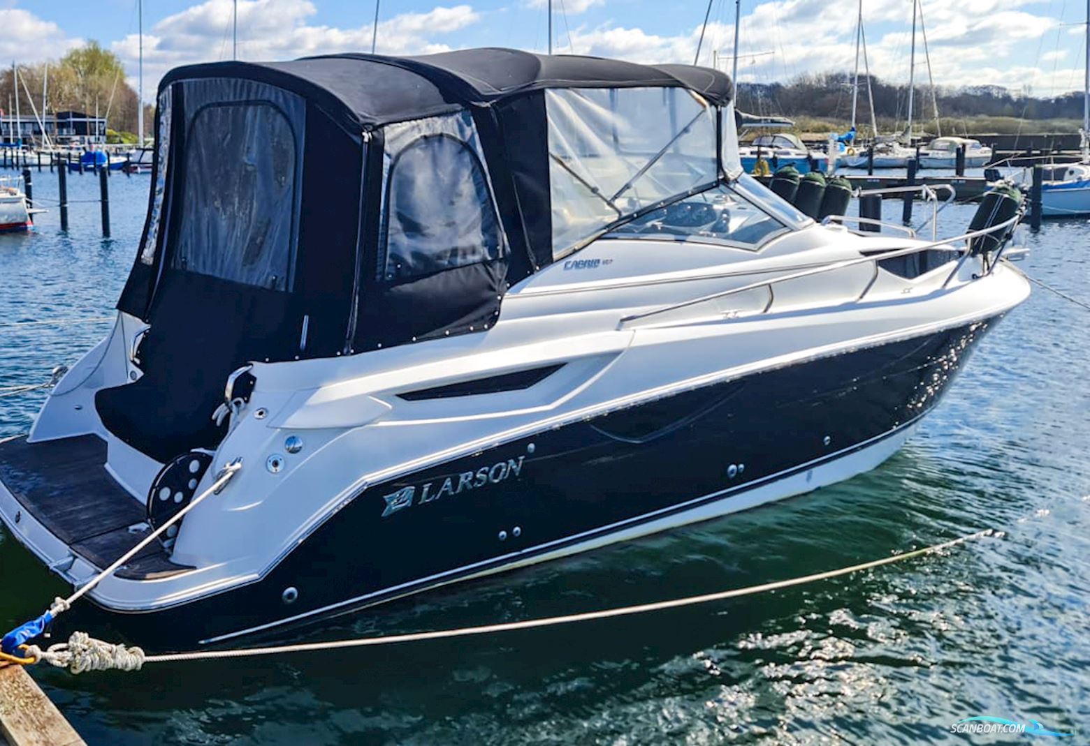Larson Cabrio 285