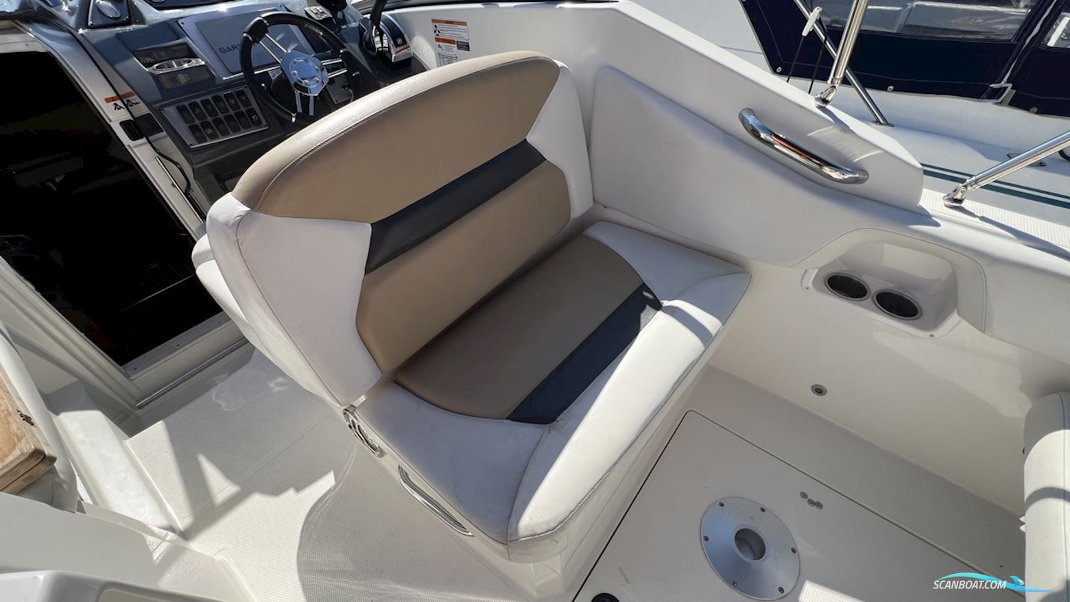 Larson Cabrio 777