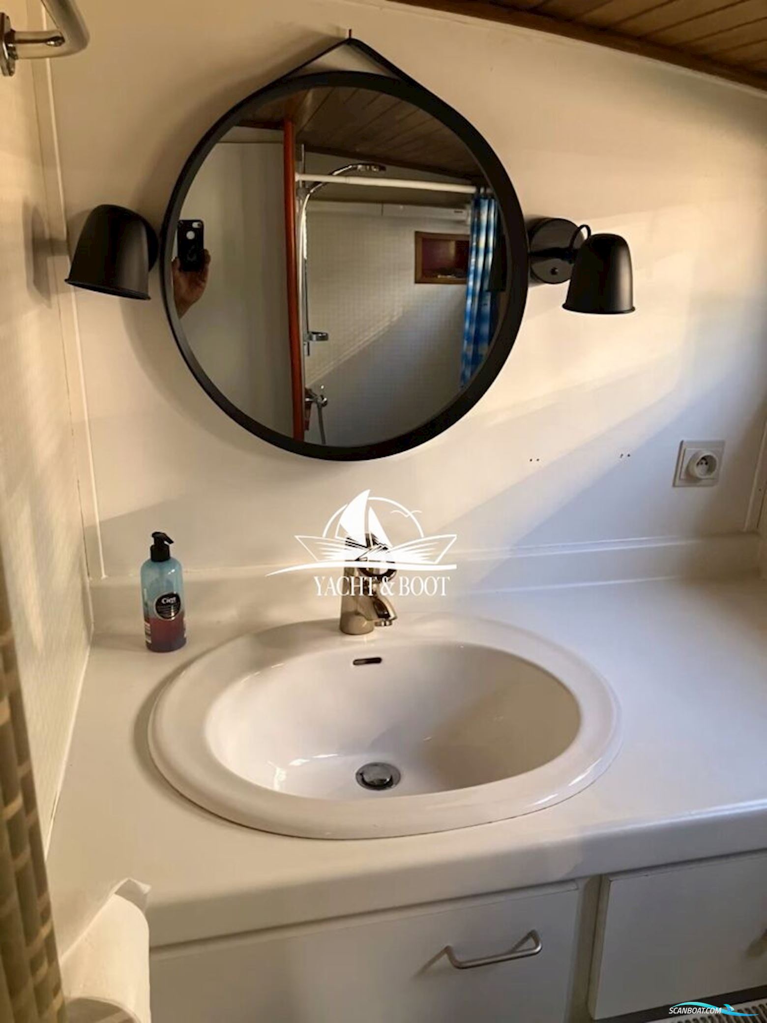 Lasco Leopold Kruiser 1000 AK