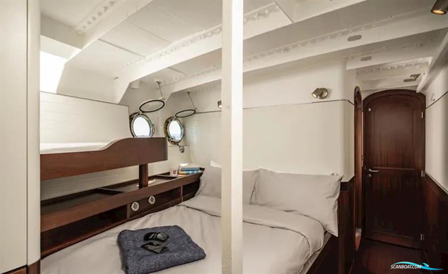 Laurent Giles TSDMY Gentleman's Motor Yacht