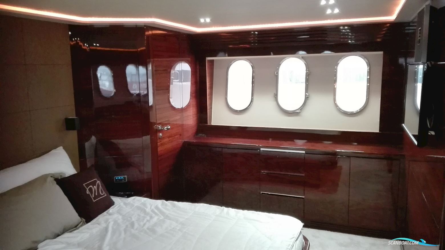 Leonard Yacht Leonard 74