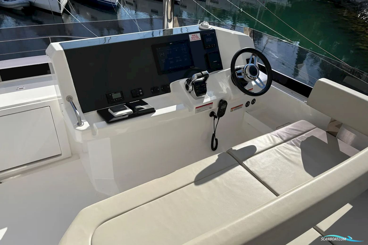LEOPARD 40 Powercat