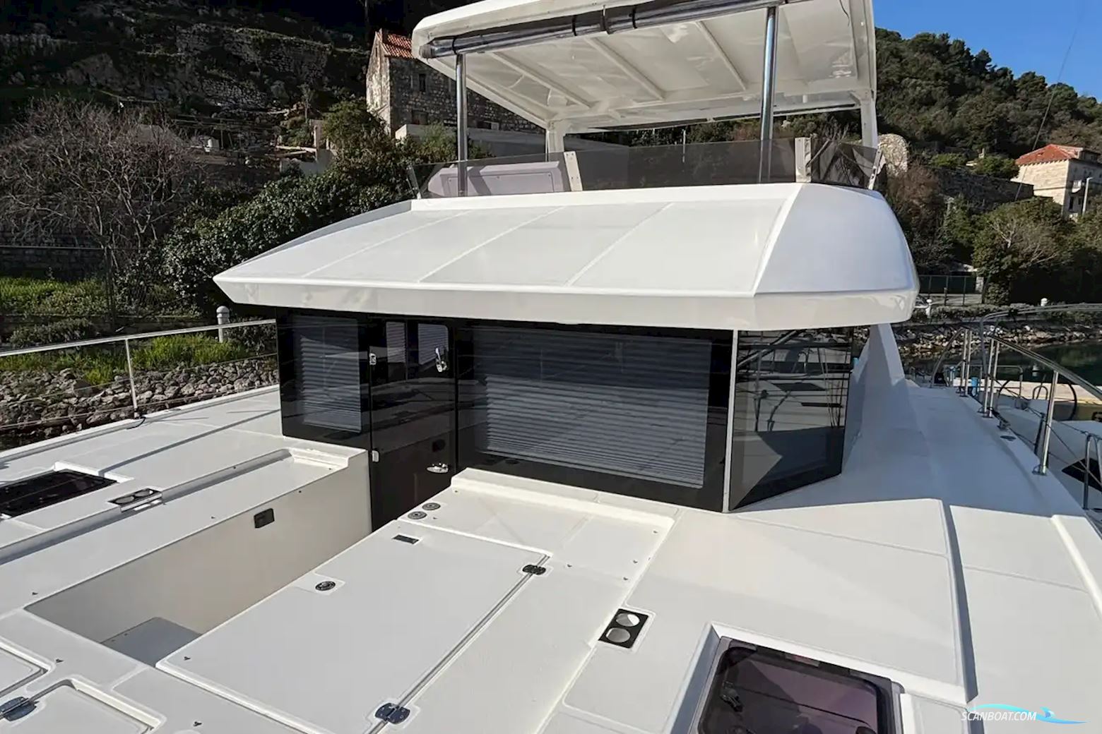 LEOPARD 40 Powercat
