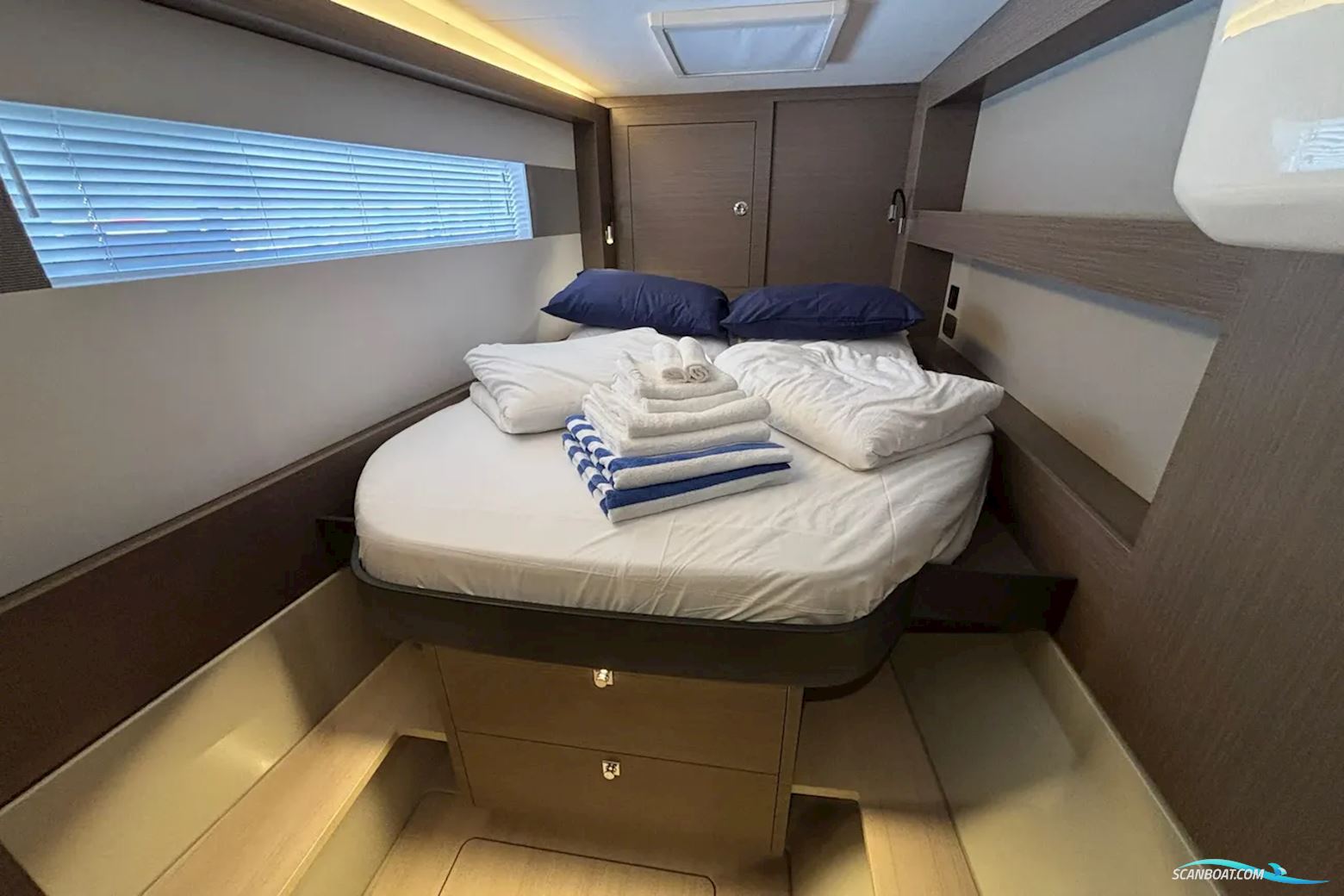 LEOPARD 40 Powercat
