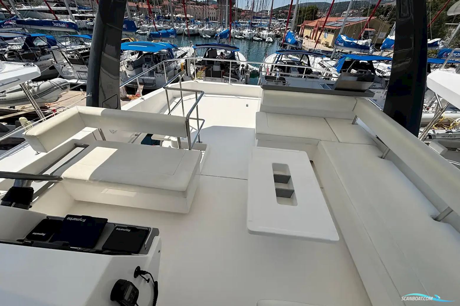 Leopard 43 Powercat