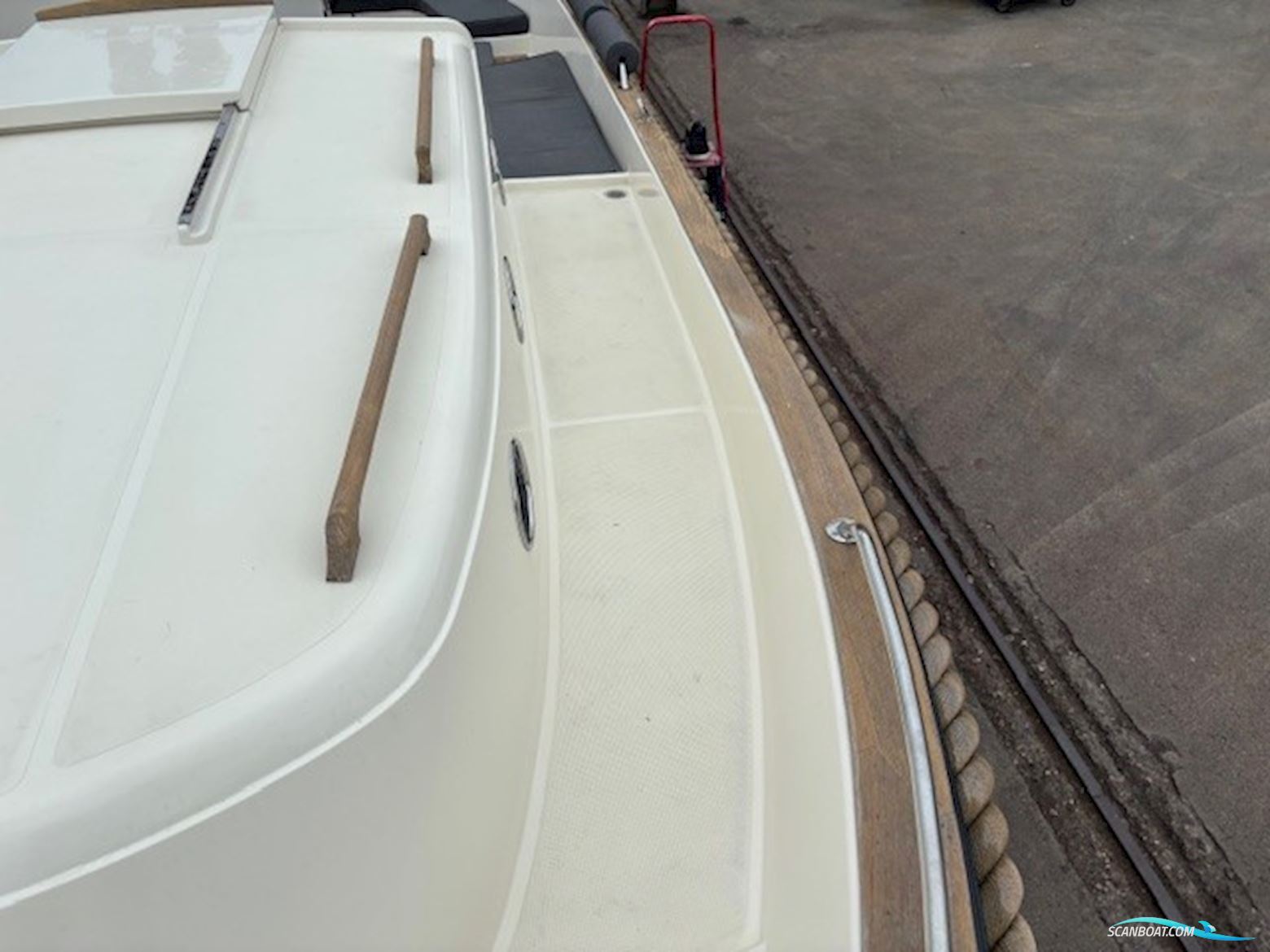 Lifestyle 9.60 Cabin