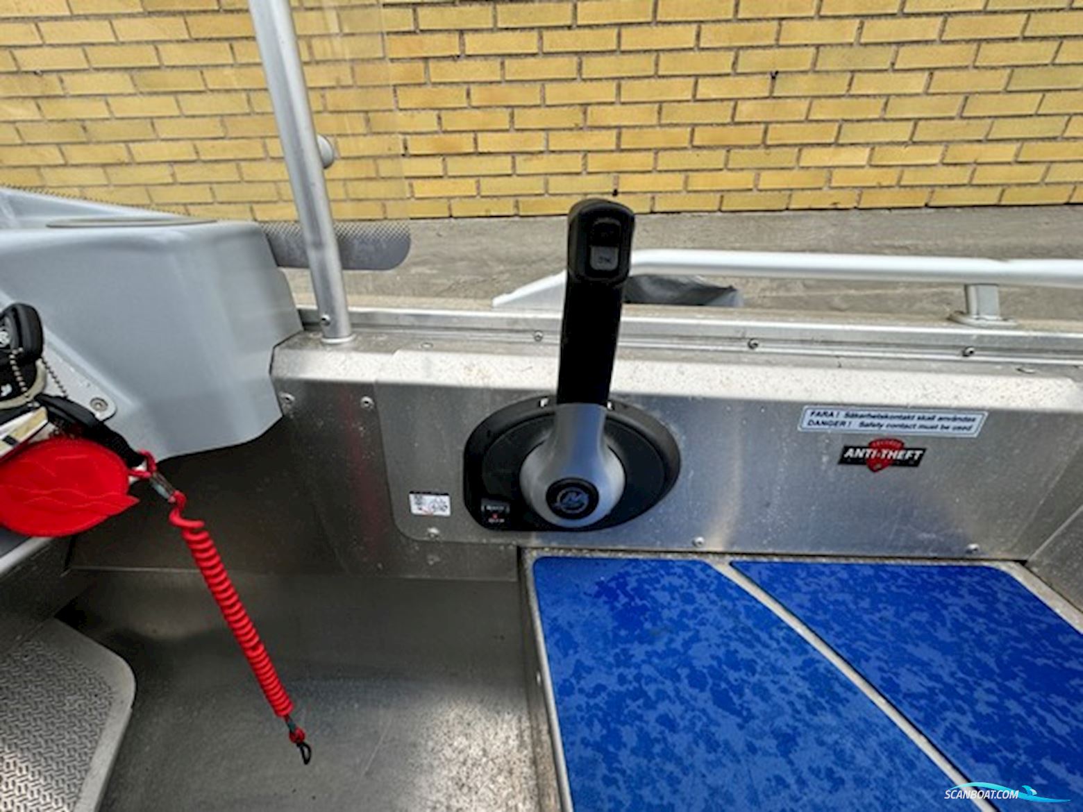 Linder 460 Arkip Mercury 50 HK EFI 