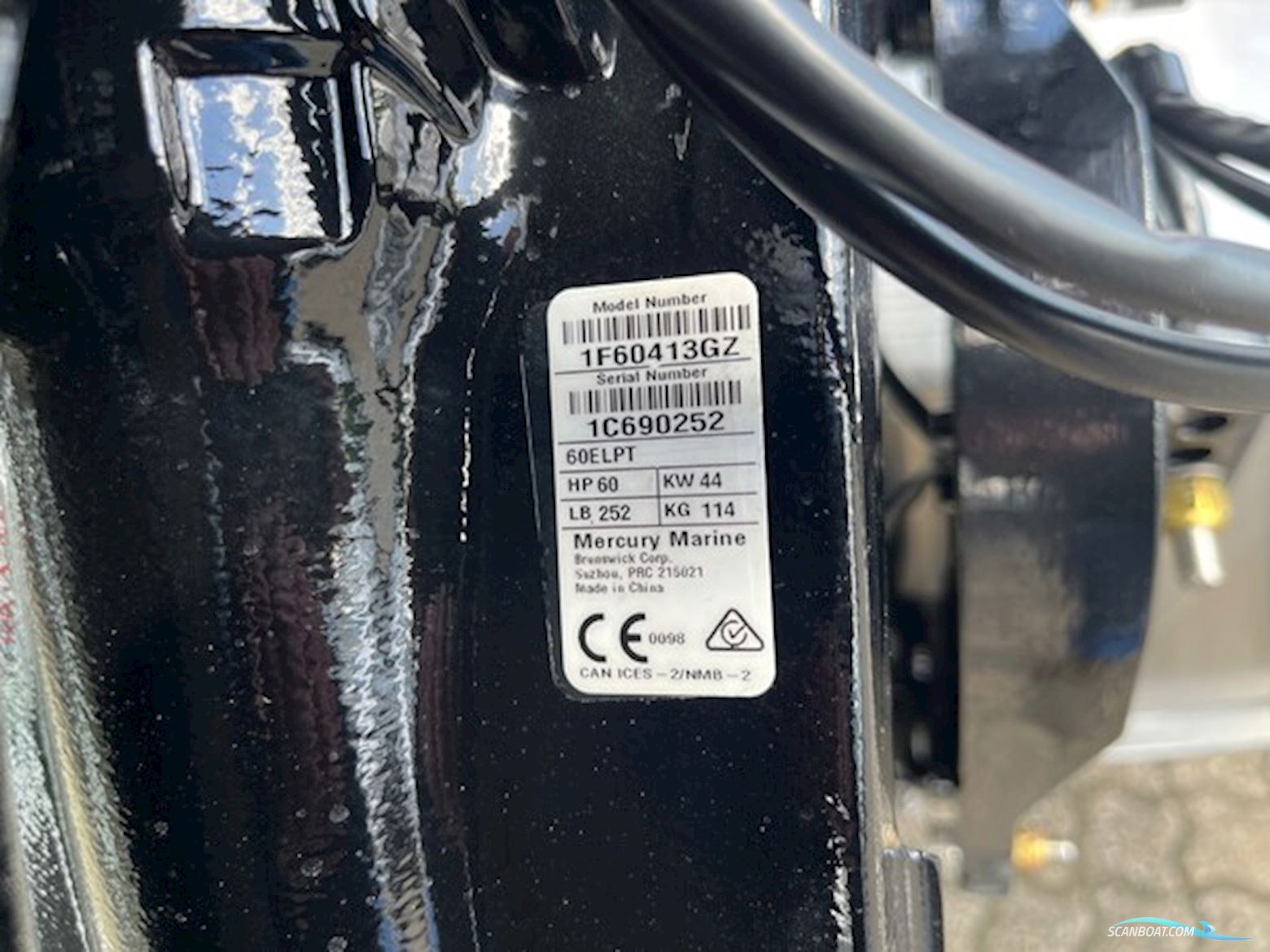 Linder Arkip 460 med 60 hk Mercury-EFI 4 takt og udstyr