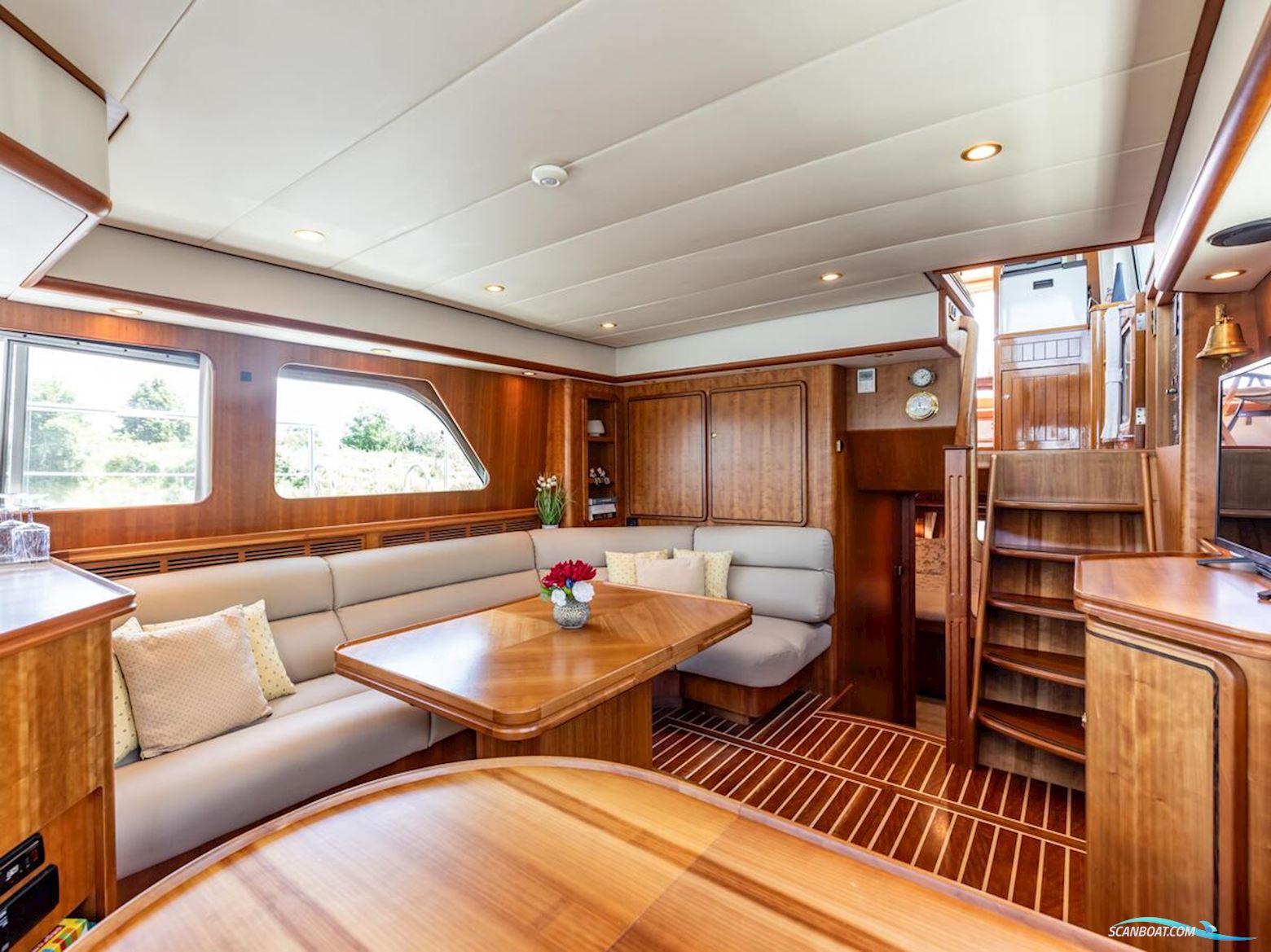 Linssen  Grand Sturdy 500 Variotop