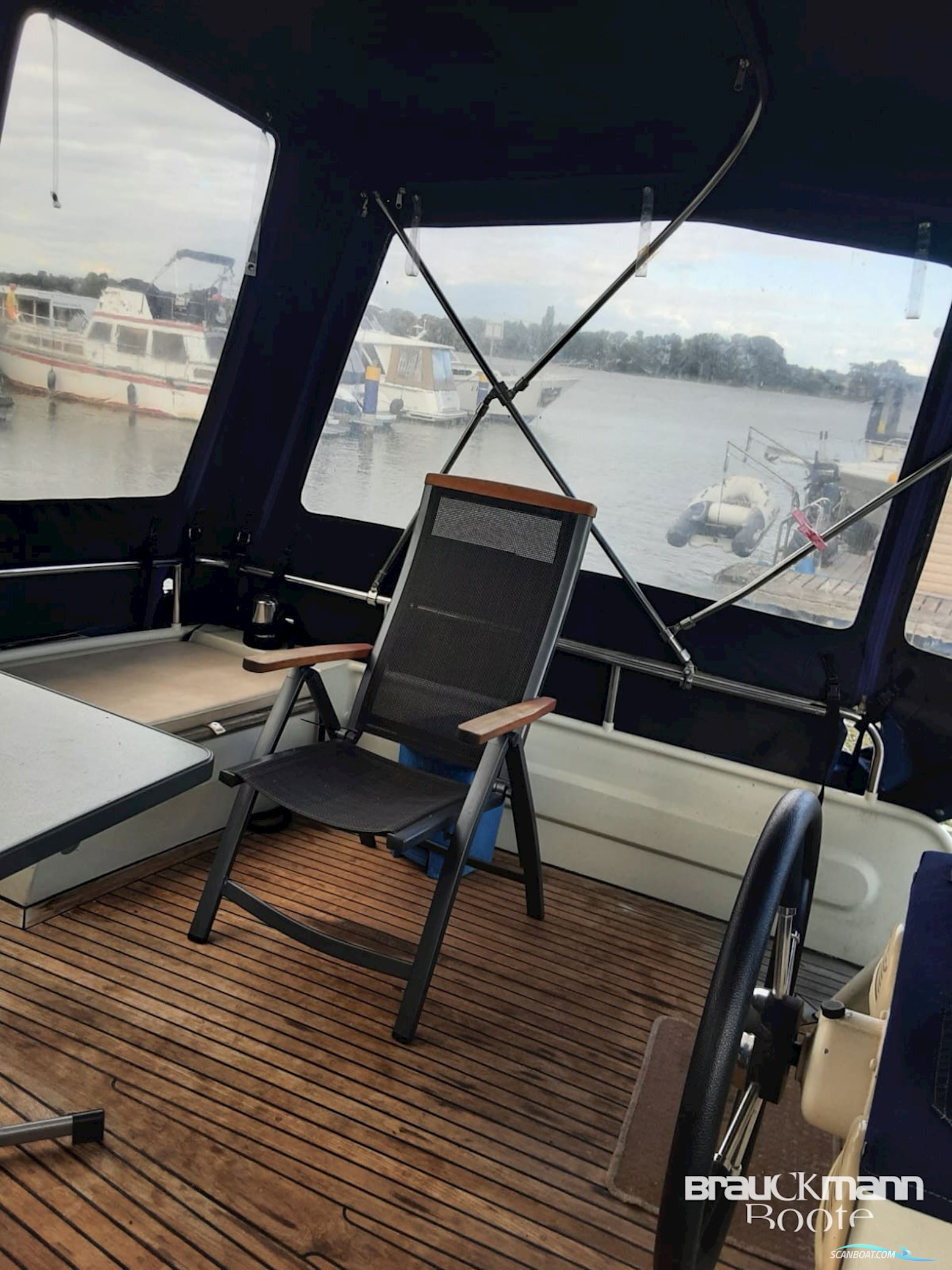 Linssen Dutch Sturdy 320AC