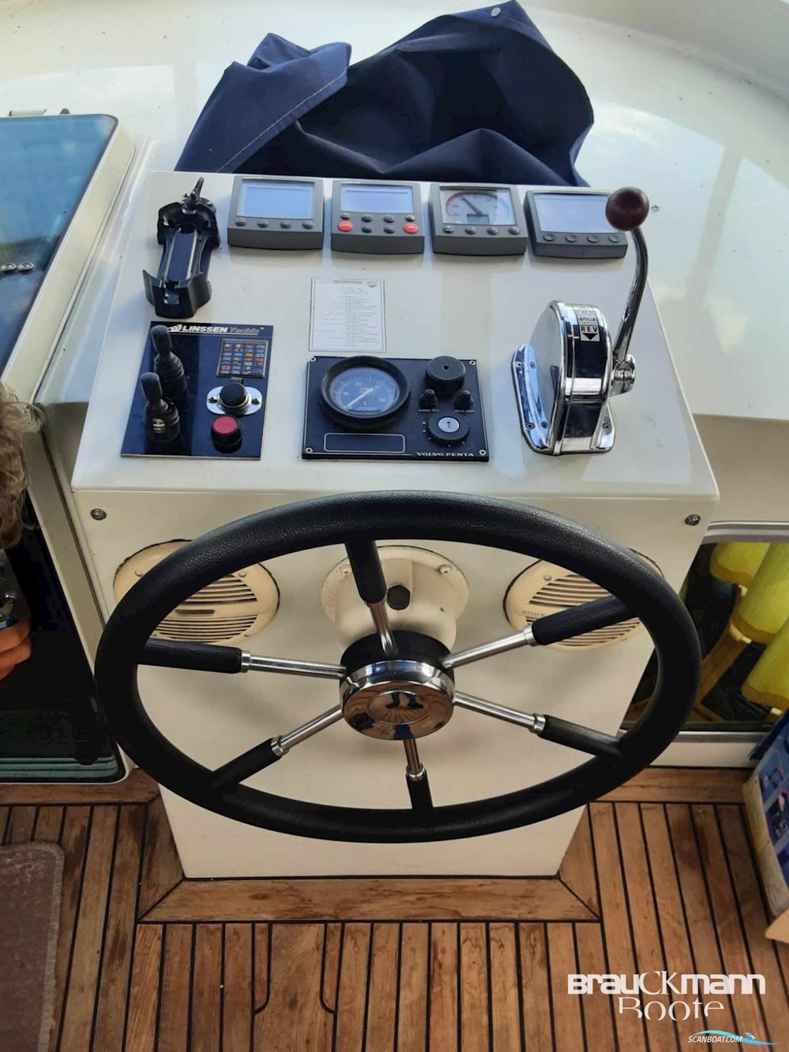 Linssen Dutch Sturdy 320AC