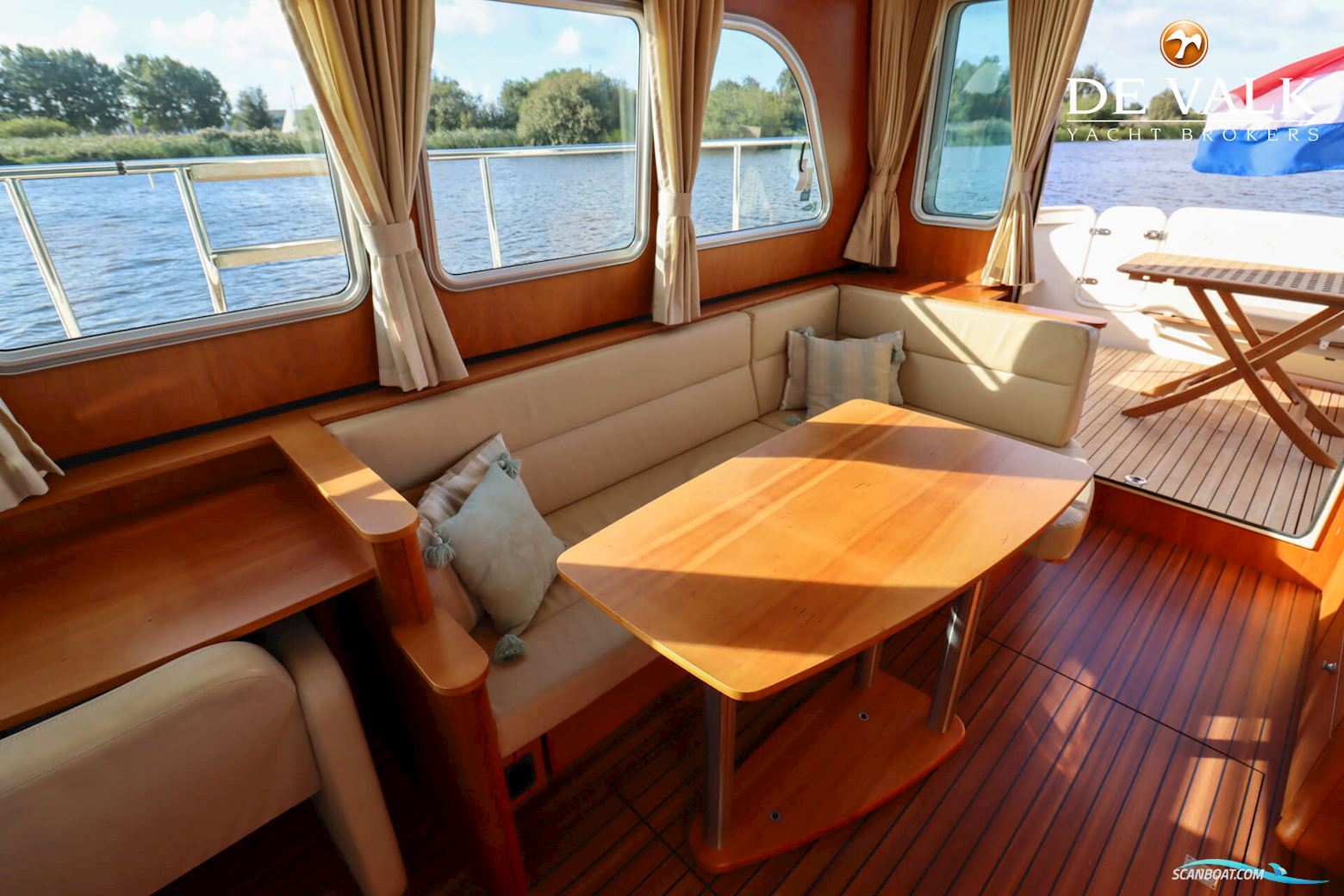 Linssen Grand Sturdy 33.9 Sedan